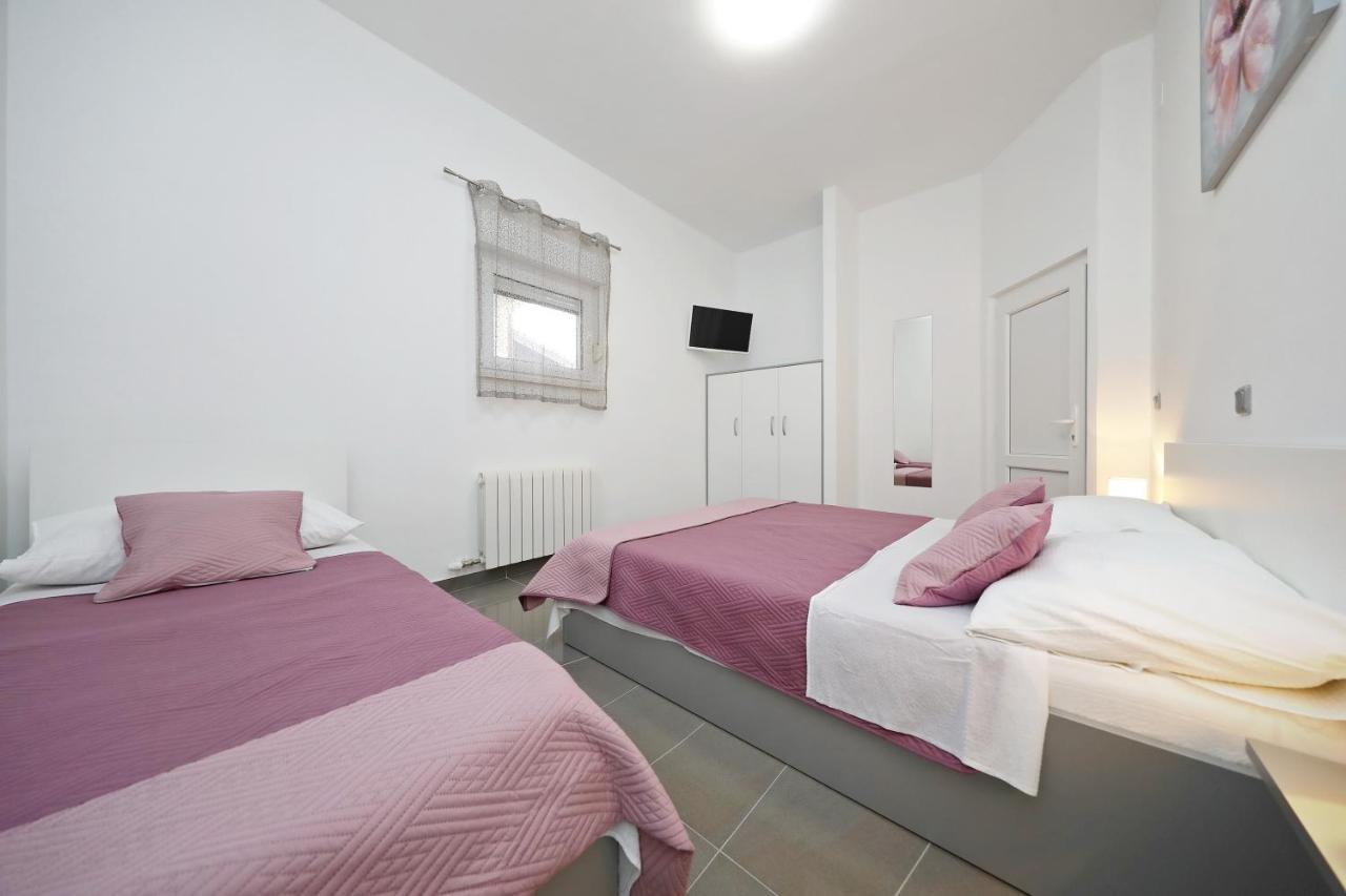 Apartmani Rudi Vir Exterior foto
